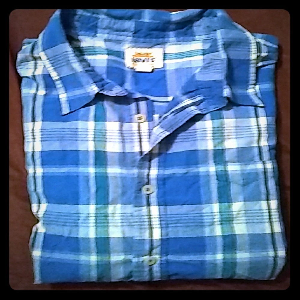 Button up dress shirt